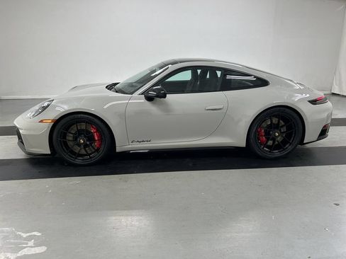 Certified 2026 Porsche 911 Carrera GTS RWD image 6