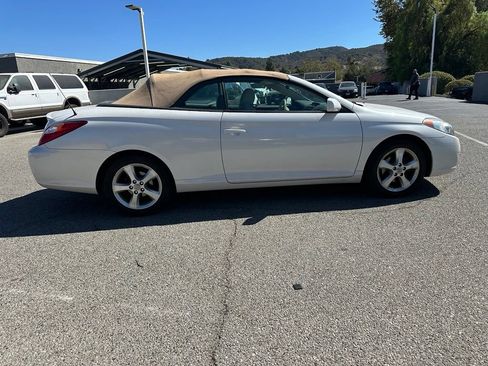 Used 2005 Toyota Solara SLE FWD image 5