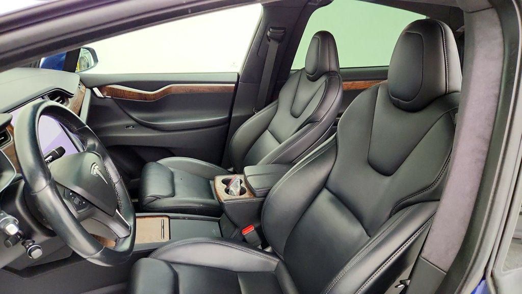 Used 2020 Tesla Model X Long Range AWD/4WD image 22