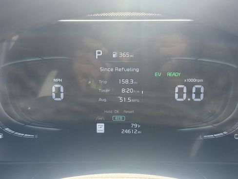 Used 2024 Kia Niro EX Touring FWD image 5
