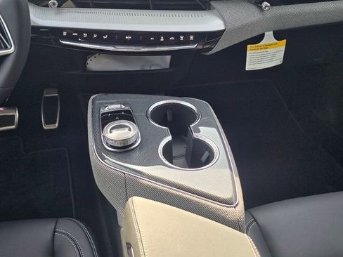 New 2026 Cadillac Optiq Luxury 1 RWD image 18