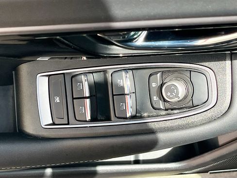 Used 2024 Subaru Outback Limited AWD/4WD image 18