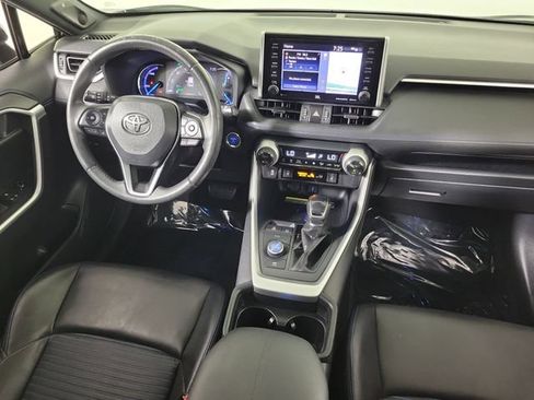 Used 2020 Toyota RAV4 XSE AWD/4WD image 15