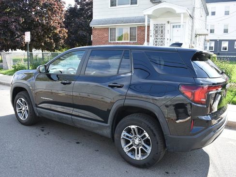 Used 2026 GMC Terrain Elevation FWD image 8