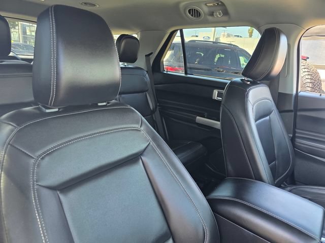 Used 2023 Ford Explorer XLT RWD image 14