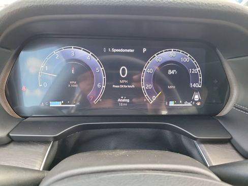 New 2025 Jeep Grand Cherokee Limited image 30