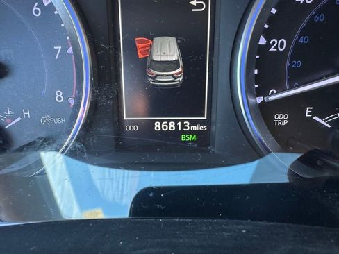 Certified 2018 Toyota Highlander XLE image 12