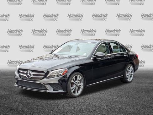 Used 2019 Mercedes-Benz C 300 Sedan image 5
