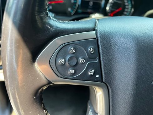 Used 2018 Chevrolet Silverado 1500 High Country AWD/4WD image 32