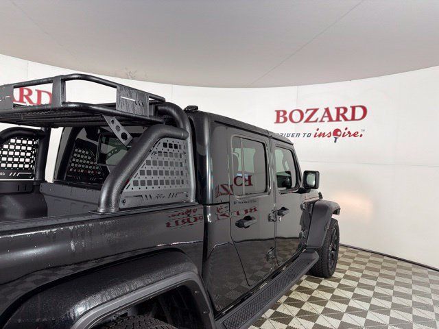 Used 2025 Jeep Gladiator Sport AWD/4WD image 14