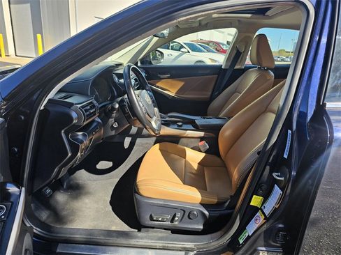 Used 2018 Lexus IS 300 w/ Comfort Package image 23