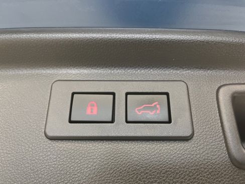 Certified 2024 Subaru Forester Wilderness image 33