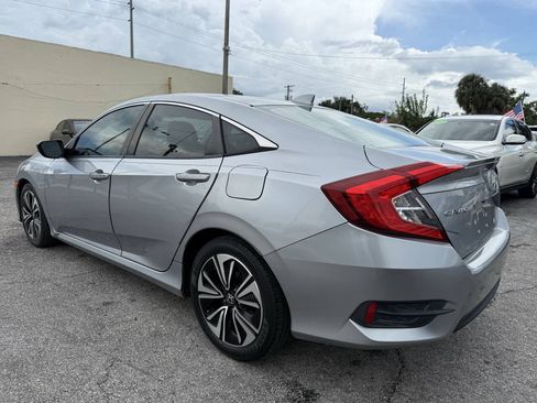 Used 2016 Honda Civic EX-T image 5