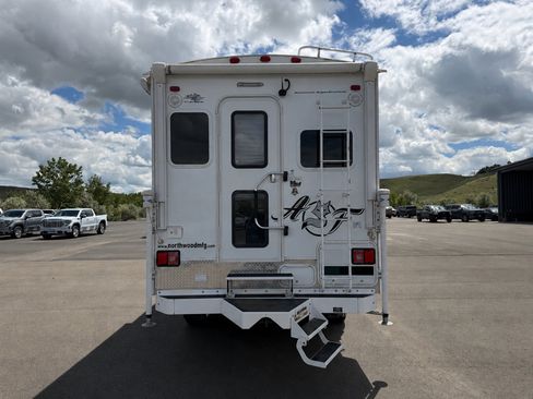 Used 2019 GMC Sierra 3500 SLE w/ SLE Fleet Preferred Package AWD/4WD image 38