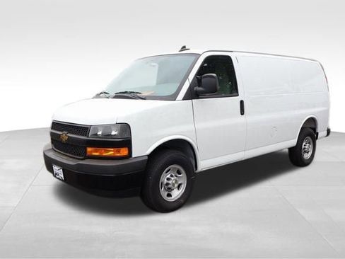 New 2025 Chevrolet Express 2500 w/ Communications Package image 5
