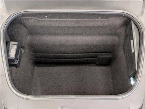 Certified 2024 Porsche 911 Carrera image 22