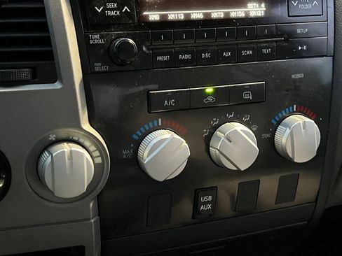 Used 2012 Toyota Tundra 2WD Double Cab image 21