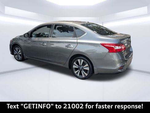 Used 2019 Nissan Sentra SV w/ Special Edition Package FWD image 7