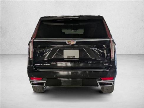 Used 2023 Cadillac Escalade ESV Premium Luxury Platinum image 6