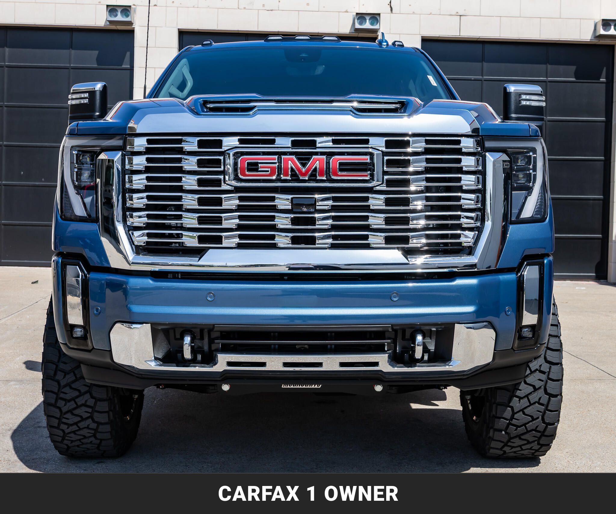 Used 2026 GMC Sierra 2500 Denali w/ Denali Reserve Package AWD/4WD image 4