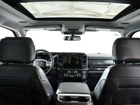 New 2026 Ford F350 Lariat w/ Black Appearance Package image 17