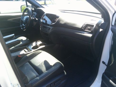 Used 2020 Honda Passport EX-L image 37