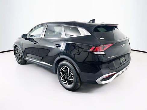 Used 2025 Kia Sportage LX image 5