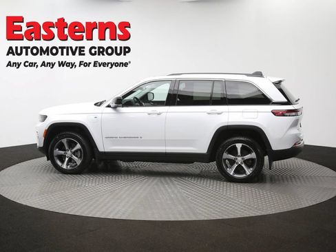 Used 2022 Jeep Grand Cherokee Limited 4xe w/ MOPAR Finishing Package AWD/4WD image 64