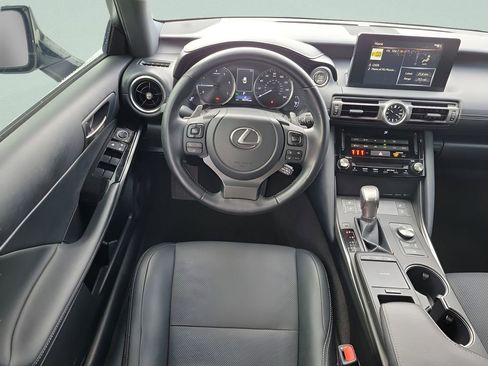 Used 2021 Lexus IS 300 w/ Comfort Package image 12