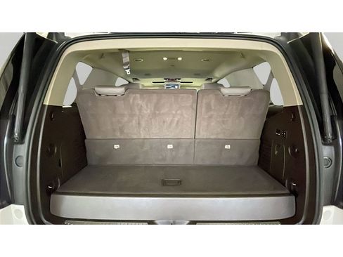 Used 2016 GMC Yukon Denali w/ Open Road Package image 17