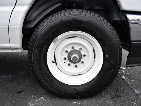 New 2025 Ford E-350 and Econoline 350 Super Duty w/ Power Equipment Group image 11