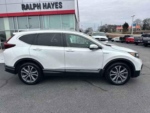 Used 2022 Honda CR-V Touring image 2