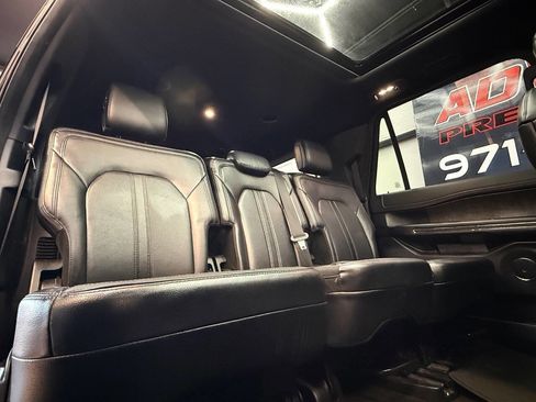Used 2019 Ford Expedition Limited w/ Equipment Group 301A AWD/4WD image 20