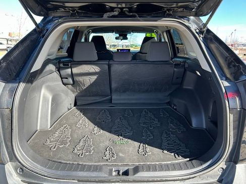 Used 2023 Toyota RAV4 AWD Hybrid image 28