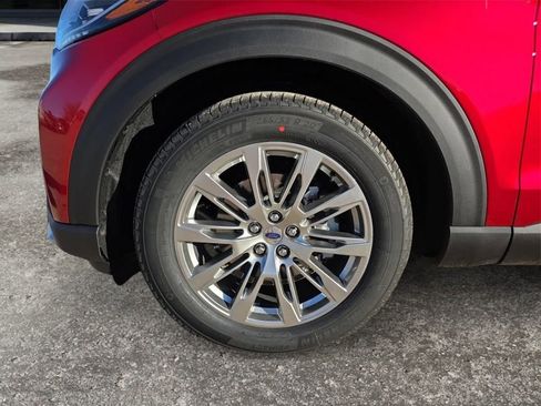 New 2026 Ford Explorer Platinum RWD image 9