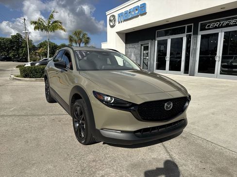 Used 2025 MAZDA CX-30 Carbon image 8