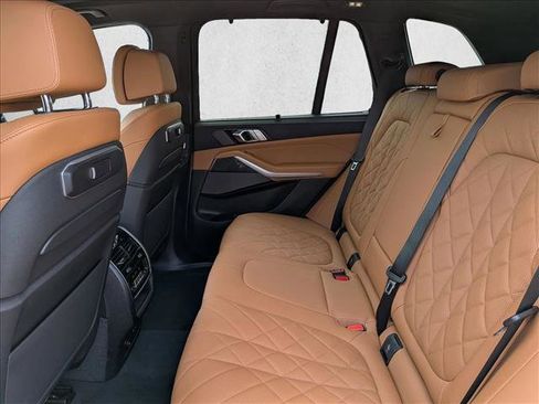 New 2026 BMW X5 M60i AWD/4WD image 17