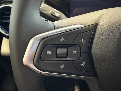 New 2026 Chevrolet Trax LT image 11