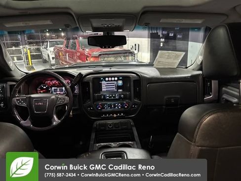 Used 2018 GMC Sierra 2500 SLT w/ All Terrain HD Package AWD/4WD image 36