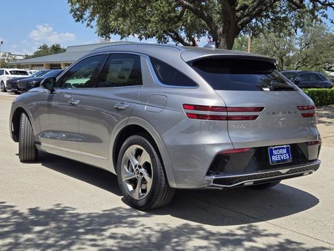 New 2026 Genesis GV70 2.5T image 3