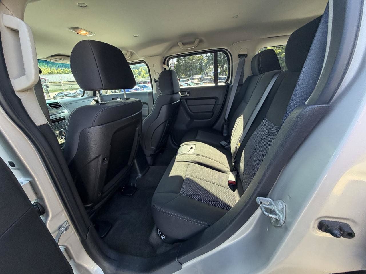 Used 2006 HUMMER H3 AWD/4WD image 23