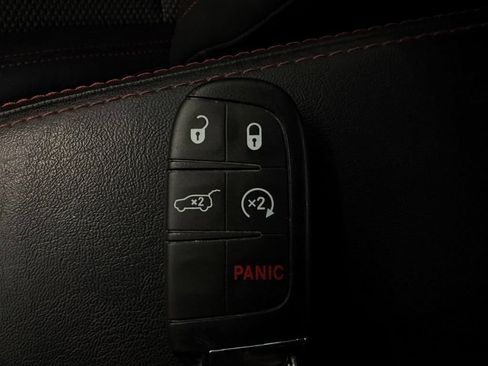 Used 2017 Jeep Compass Trailhawk w/ Navigation Group AWD/4WD image 17