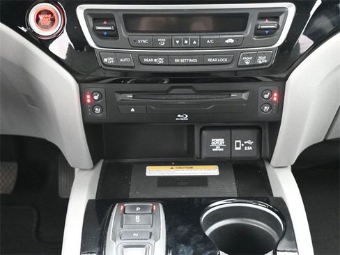 Used 2022 Honda Pilot Elite image 27