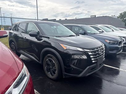 Used 2024 Nissan Rogue SV