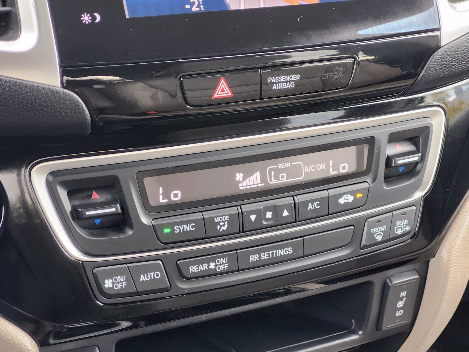 Used 2017 Honda Ridgeline RTL-E image 22