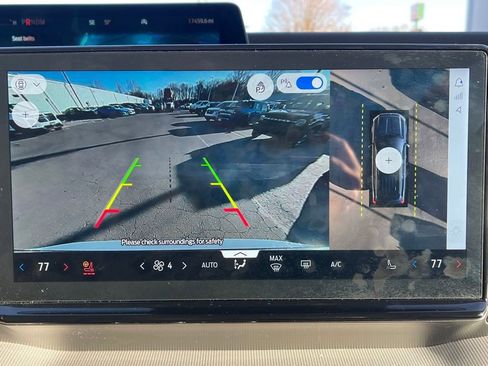 Used 2025 Ford Expedition Max Active image 11