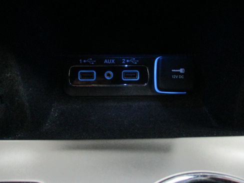 Used 2018 Jeep Grand Cherokee Altitude image 25