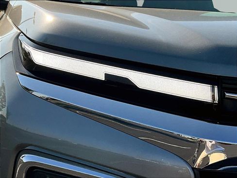 New 2026 Chevrolet Traverse LT w/ Driver Confidence Package AWD/4WD image 8