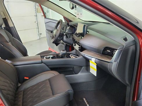 New 2026 Nissan Rogue Platinum w/ Platinum Premium Package image 28