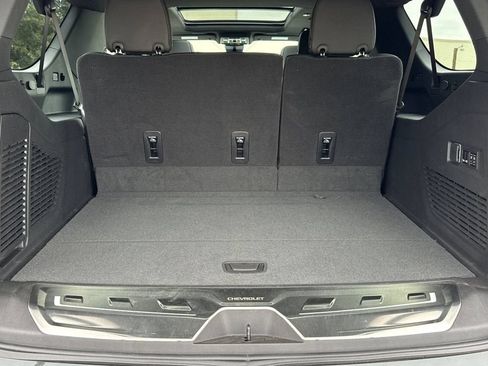 New 2026 Chevrolet Suburban RST AWD/4WD image 16